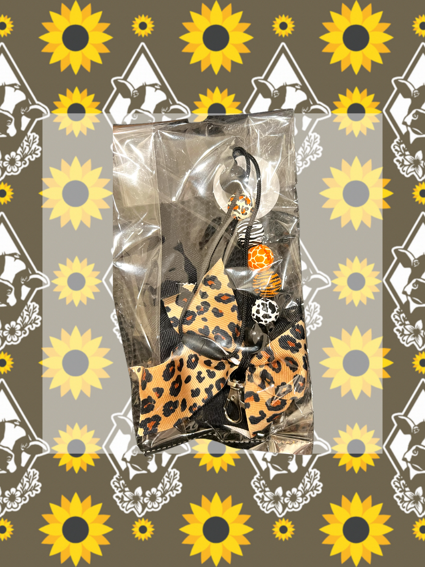 Beaded Freshie w/ Bow