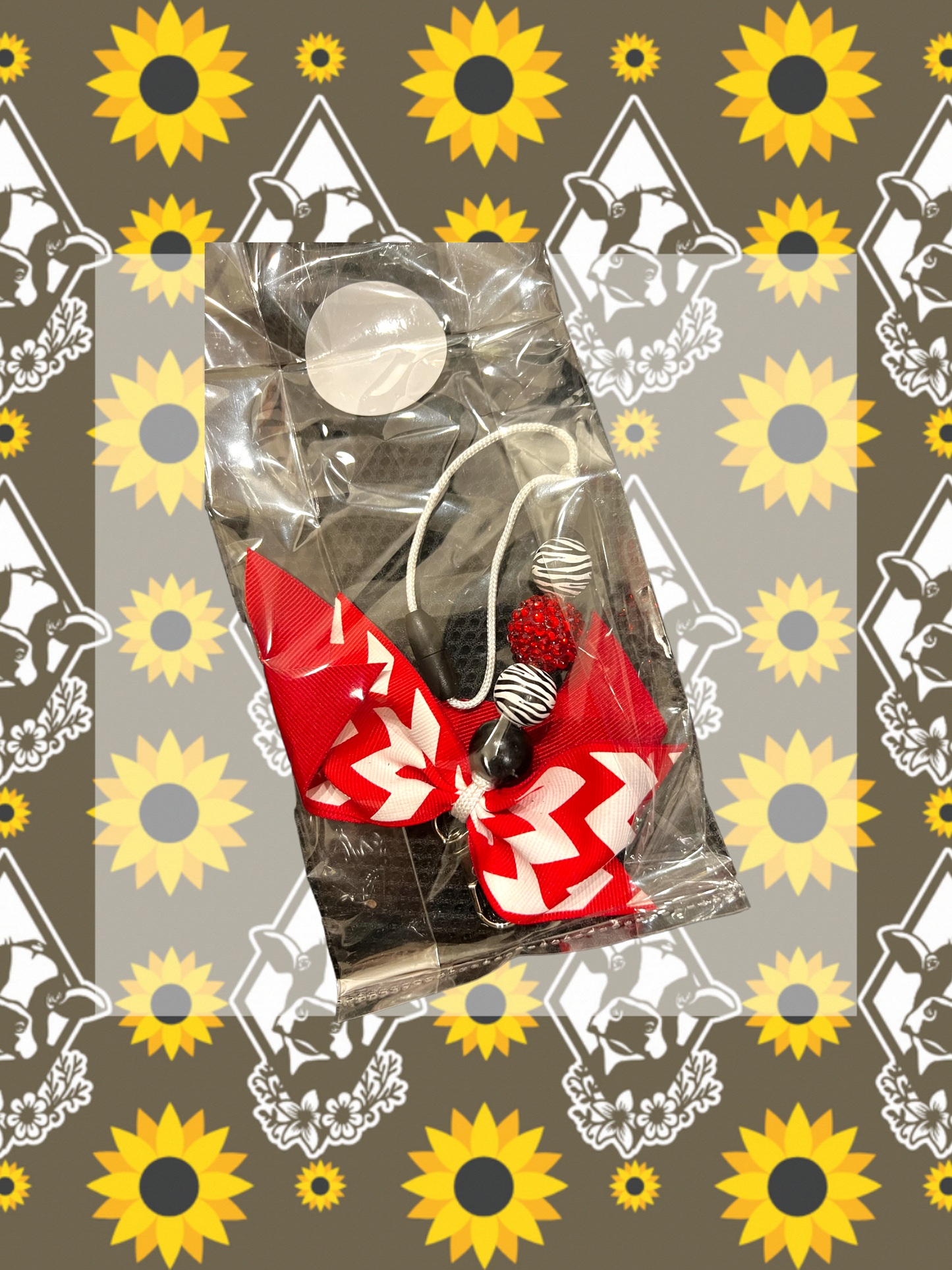 Beaded Freshie w/ Bow