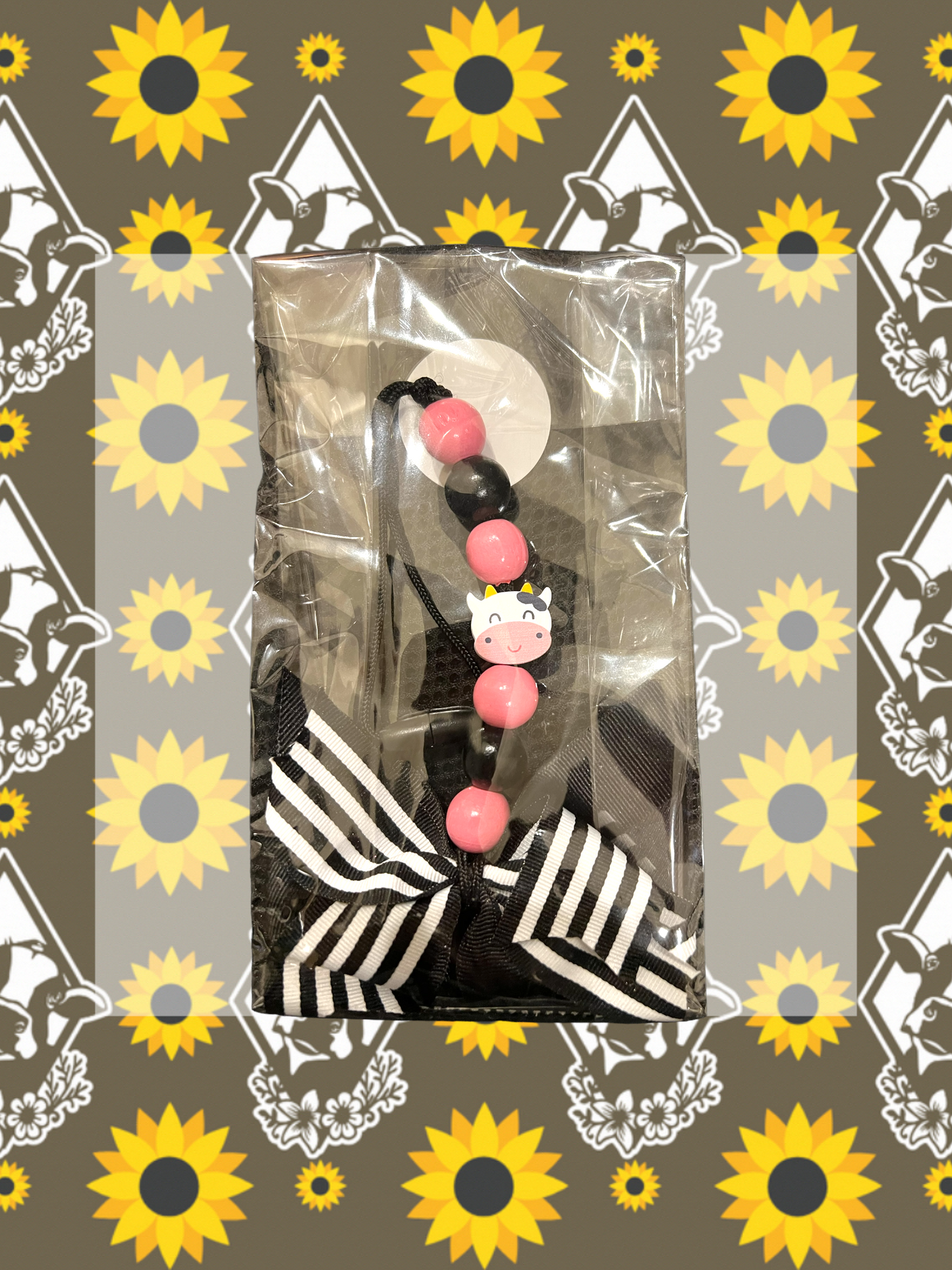 Beaded Freshie w/ Bow