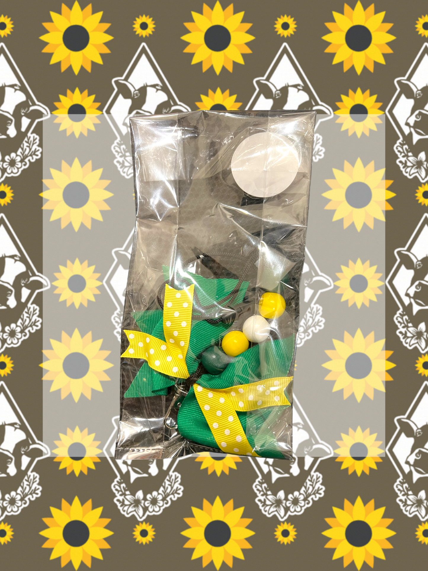 Beaded Freshie w/ Bow